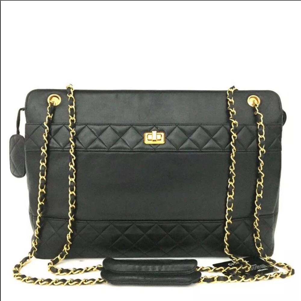 Authentic Chanel suitcase - Picture 5 of 6